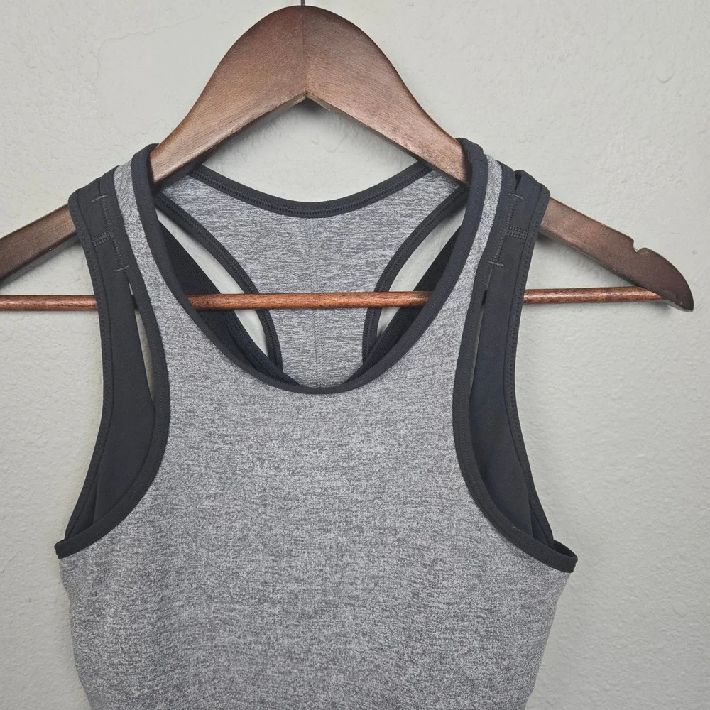 Lululemon Gray Heathered Racerback Tank Top Athletic Athleisure Gym‎ Womens 6